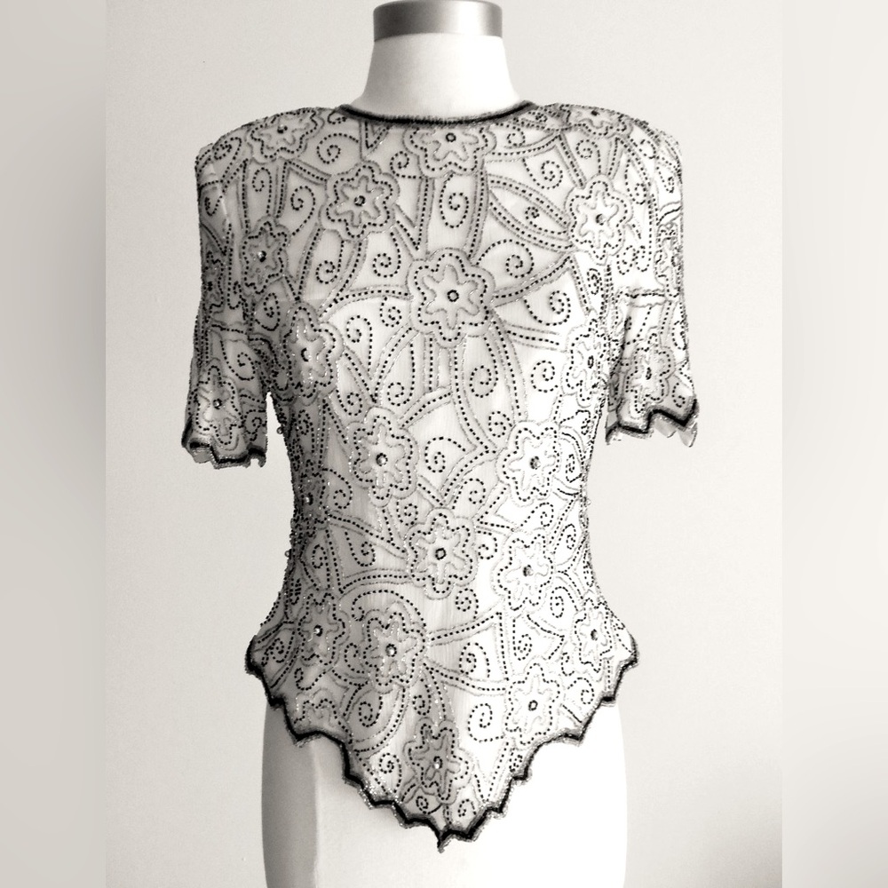 LAURENCE KAZAR Off White Beaded Blouse Size M